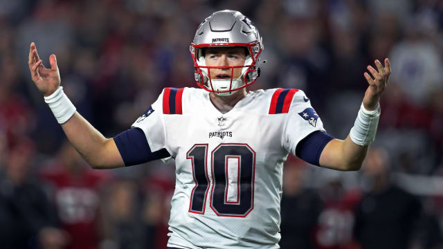 Patriots - Mac Jones Frustrated
